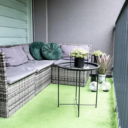 Mano Jura 2 -pasaulis , Kunigiskiai Apartman