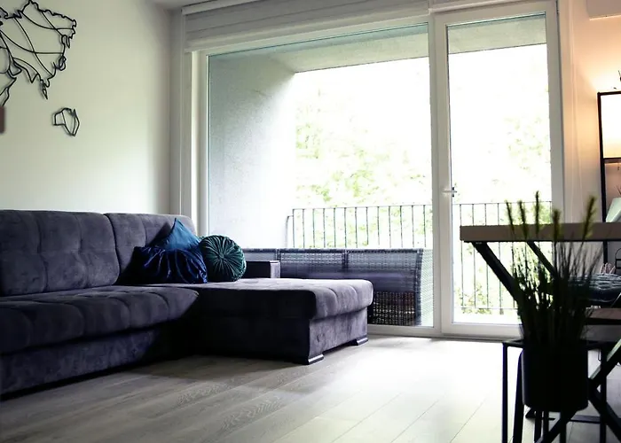 Mano Jura 2 -pasaulis , Kunigiskiai 아파트